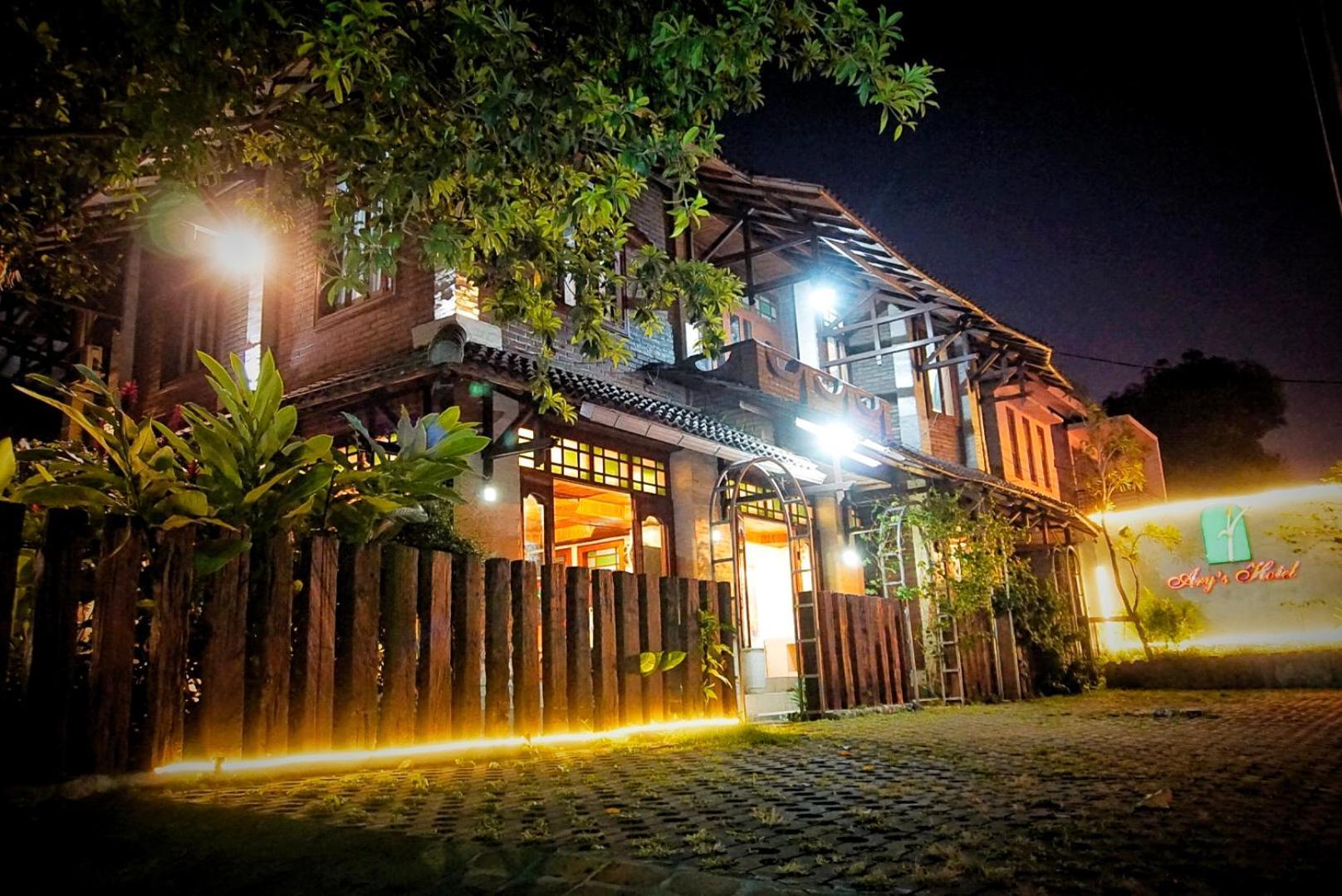 Ary'S Hotel By Cocotel Γιογκιακάρτα Εξωτερικό φωτογραφία